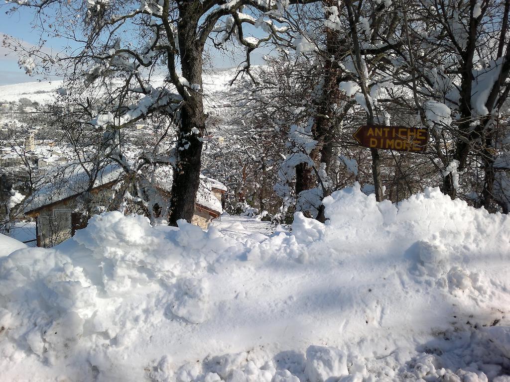 Country House Antiche Dimore Bed & Breakfast Abbateggio Exterior photo